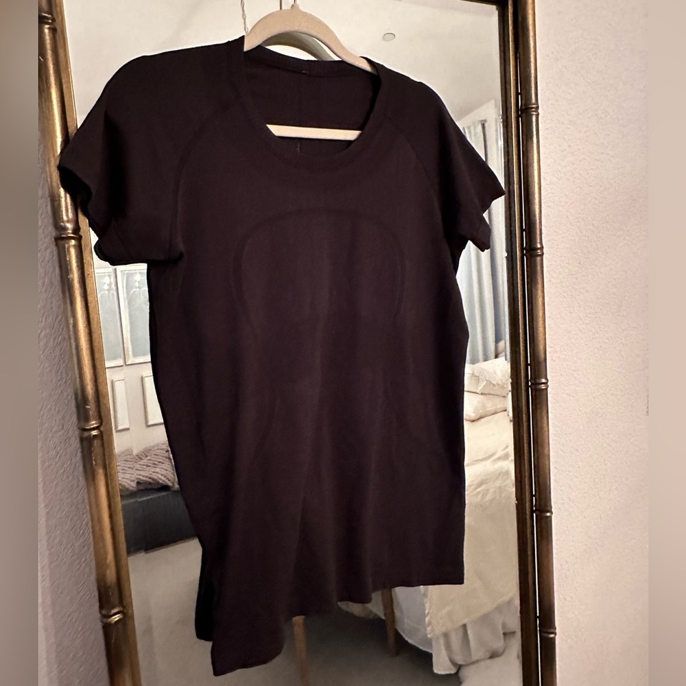 Lululemon Tech Short-Sleeve Shirt 2.0, black, size 12, like new